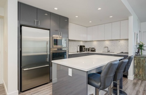 Downtown Victoria Condo | Escher Escape - Art-filled retreat with work desk nestled in the heart of downtown Victoria!