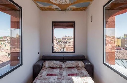 L'antico Ghetto Ebraico Apartment | Esclusivo appartamento con torre / altana