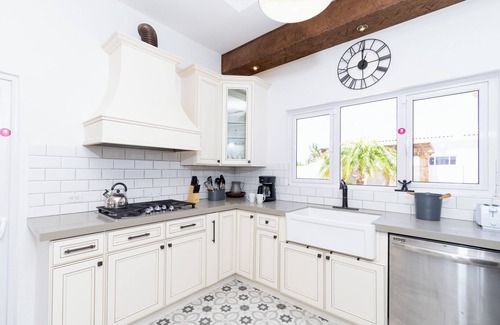 Esmeralda Cottage | Esmeralda 126