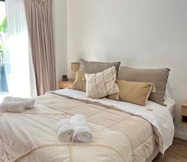 El Centro Apartment | Esmeralda Home