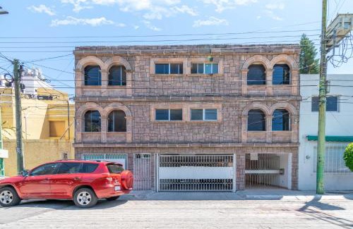 Downtown Queretaro Apartment | Espaciosa Suite Zona Centro Col El Prado S7