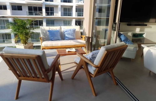 Zona Norte Apartment | ESPECTACULAR BEACH FRONT APARTMENT