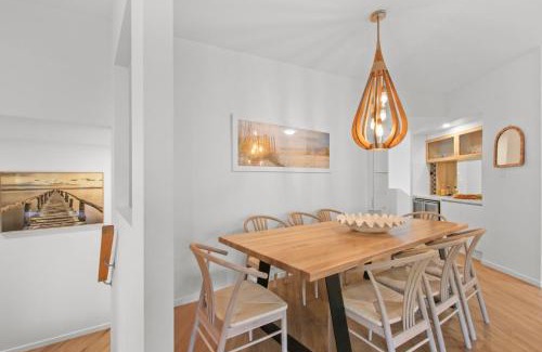 Golden Beach House | Esplanade 180, Golden Beach