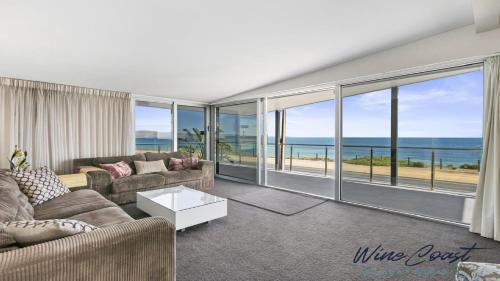 Aldinga Beach House | Esplanade Escape by Wine Coast Holidays