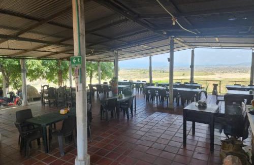 Villavieja Hotel | Estadero Los hoyos