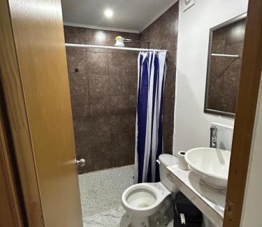 Mazatlan Apartment | Estancia cuarto completo