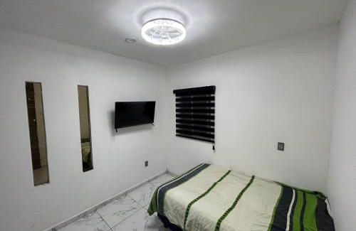 Mazatlan Apartment | Estancia cuarto completo
