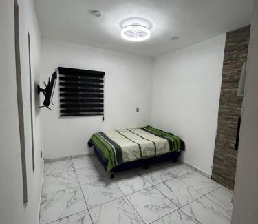 Mazatlan Apartment | Estancia cuarto completo