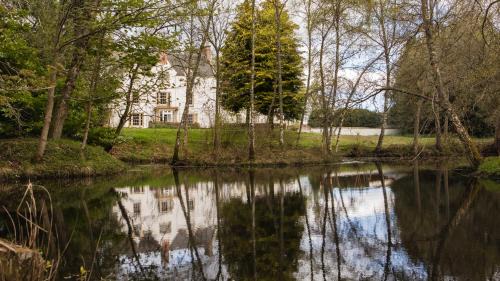 Marybank Hotel | Estate Of Ord