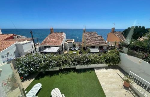 La Gaspara House | ESTEPONA BEACH SUITES 3. URB. ARENA BEACH 9