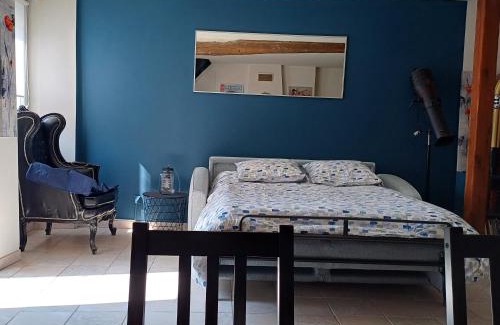 Hautvillers House | Esterline