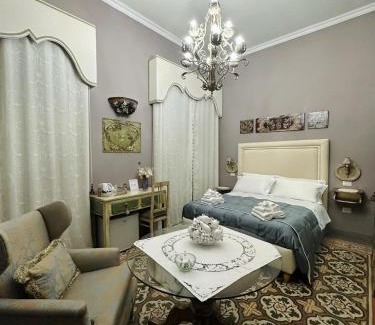 Crotone Bed & Breakfast | Estes