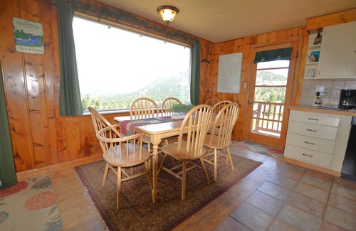 Estes Park Cabin | Estes Views Cabin - Cabin with huges views and a hot tub