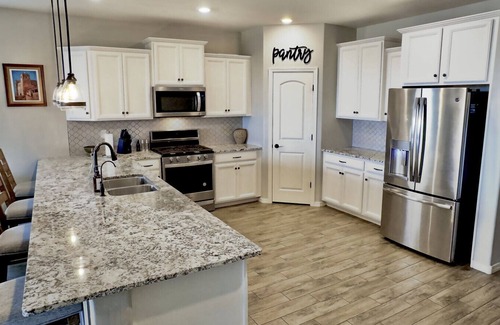 Montecito in Estrella House | Estrella Skies Backyard Delight, Stunning Pool 4 Beds 2 Bath, Vacation Retreat
