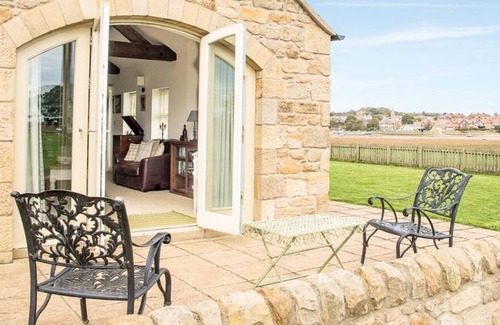 South Charlton House | Estuary View Cottages