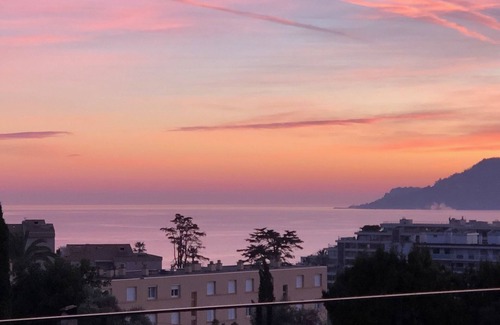 Cannes La Bocca Apartment | Eté indien à Cannes - Luxury sea view apartment with large terrace and swimming pool