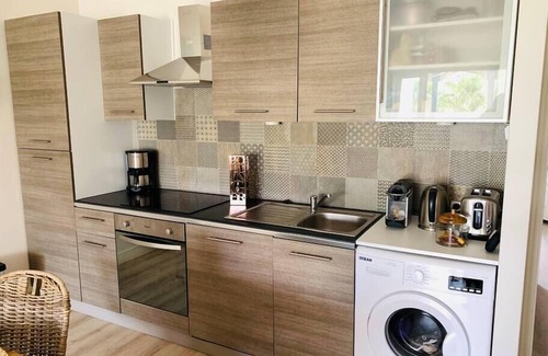 Maho Apartment | Et Voilà!, beautiful 1 bedroom apartment on the beach!