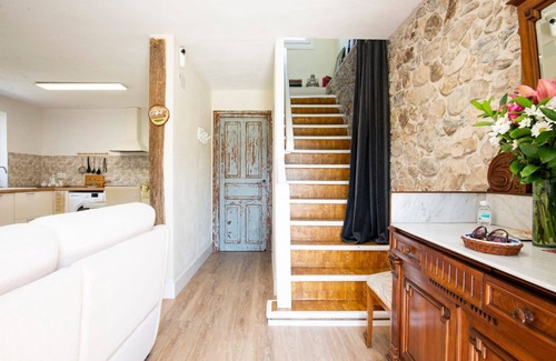 San Juan de Parres House | Ethel's House in Northern Spain VV-2427-AS