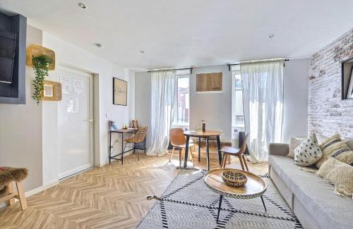 Mulhouse Apartment | # Ethnic Suite # Parking Gratuit # calme # Cosy