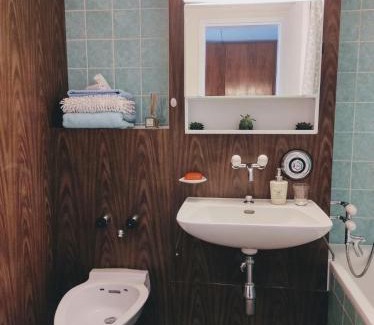 Lens Apartment | Etrier