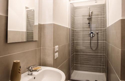 Pisa House | Etruria Airport