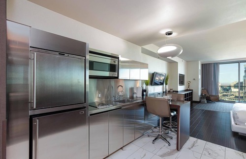 Las Vegas House | Euphoria w/Breathtaking LV Strip Views