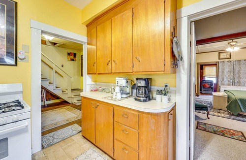 Eureka Springs Historic District House | Eureka Springs Vacation Rental < Half-Mi to Dtwn!