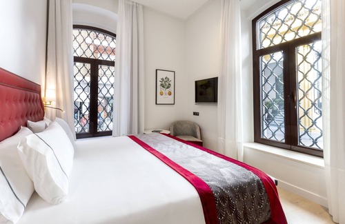 Distrito Centro Hotel | Eurostars Azahar Hotel