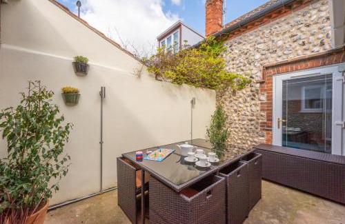 East Runton House | Eva Cottage