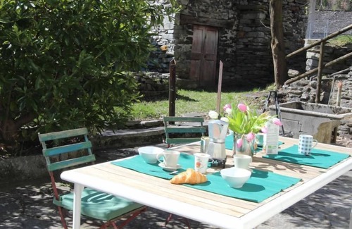 Brione House | Eva Holiday House