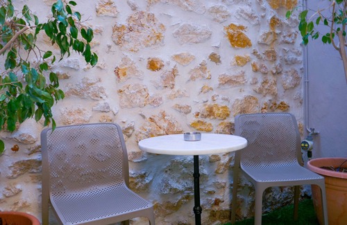 Heraklion House | Evangelia Residenza, elegant stay in Herakleion!