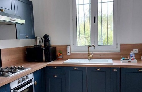 Ozoir-la-Ferriere House | Evasion Paris-disney, Parking Gratuit, Gare à 8 min à Pieds, Wifi, Jardin 600m2