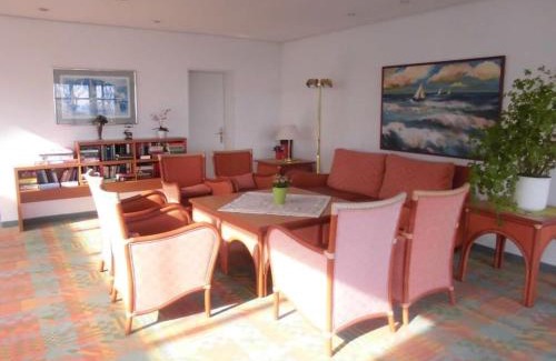 Holm House | Evening sun Comfortable holiday residence