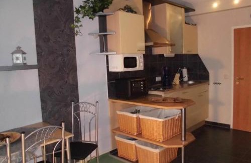 Holm House | Evening sun Comfortable holiday residence