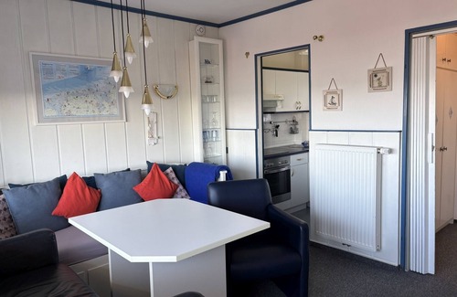 Horumersiel Apartment | Evening sun with balcony and internet for 3 persons