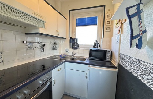 Horumersiel Apartment | Evening sun with balcony and internet for 3 persons