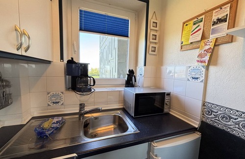 Horumersiel Apartment | Evening sun with balcony and internet for 3 persons