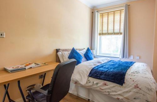Finsbury Park Apartment | Evergreen Apartments, Flat 3, London