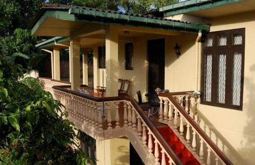 Primrose Bed & Breakfast | Evergreen