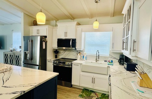 Anna Maria House | Everything inside is new and beachy! Two blocks to Bean Point Beach!