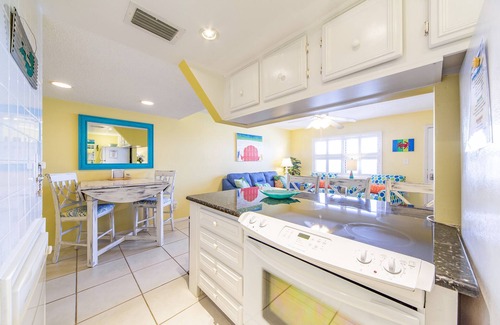 Sunset Beach Condo | Everything's "Just Beachy" - 2/2 directly on the beach!