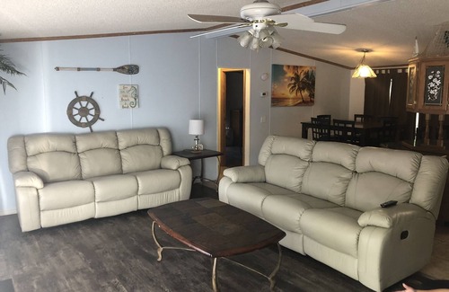 Put-in-Bay House | Everything you need, and more