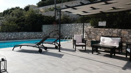 Evreti Apartment | Evreti Villa with Stunning views, near Fiscardo