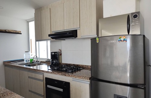Comuna 3 Apartment | Excelente ubicación, confortable, amplio a 5 minutos de la Bahía.