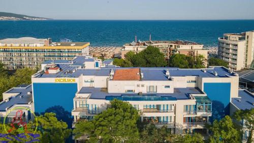 Chaika Apartment | Excelsior Prince ApartHotel