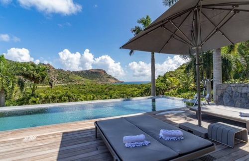 Anse du Gouverneur Villa | Exceptional 6 BDRM Modern Villa w 2 Pools