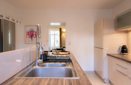 Vannes Apartment | Exceptional apartment on the port of Vannes - private parking included - 8 p