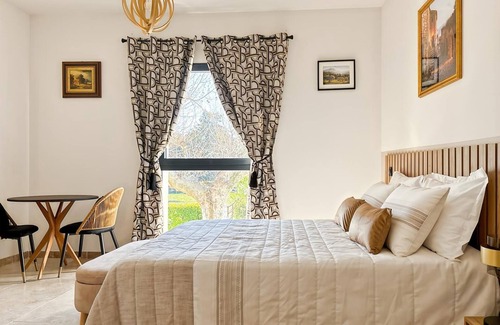 Chateaurenard Bed & Breakfast | EXCEPTIONAL BED & BREAKFAST IN A PROVENCAL MAS with gourmet breakfast