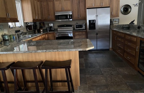 Morrison House | Exceptional Contemporary Mtn. Home near Red Rocks & Denver with Gourmet Kitchen