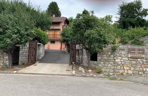 Voglans Apartment | Exceptional gite with private spa in Savoie at VOGLANS